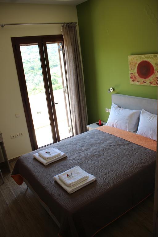 Villa Saint George Maroulas ภายนอก รูปภาพ