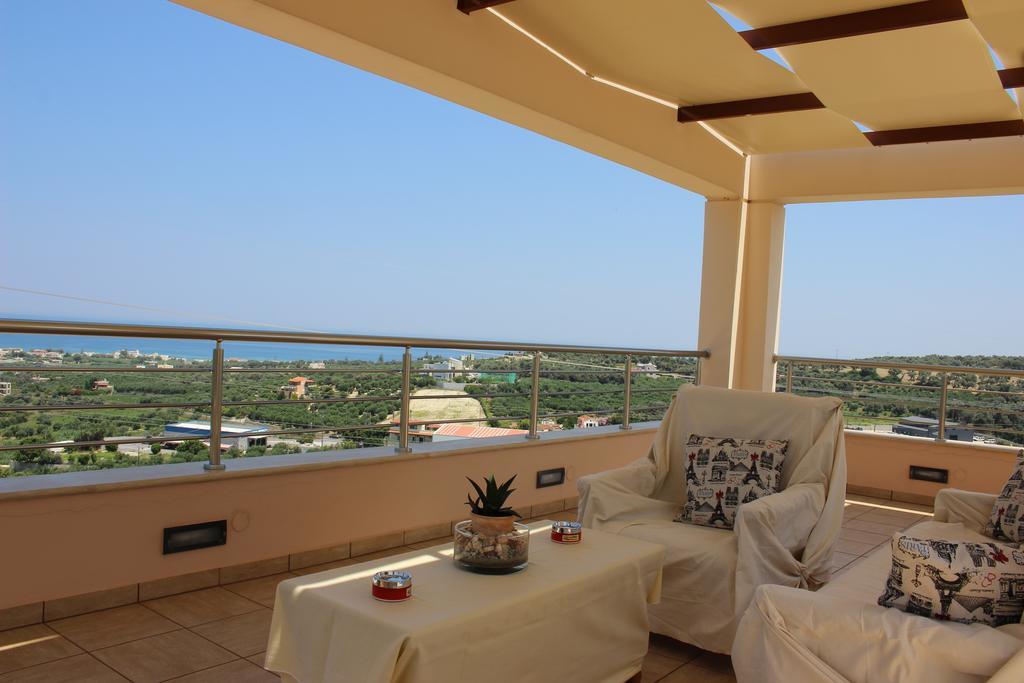 Villa Saint George Maroulas ภายนอก รูปภาพ