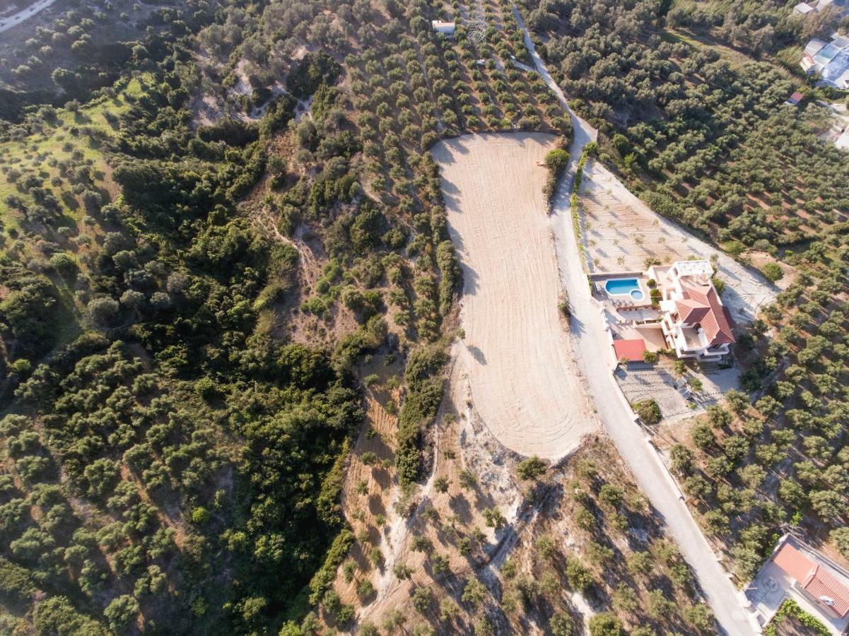 Villa Saint George Maroulas ภายนอก รูปภาพ