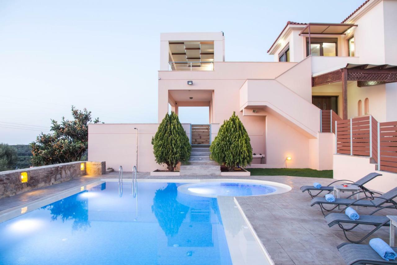 Villa Saint George Maroulas ภายนอก รูปภาพ