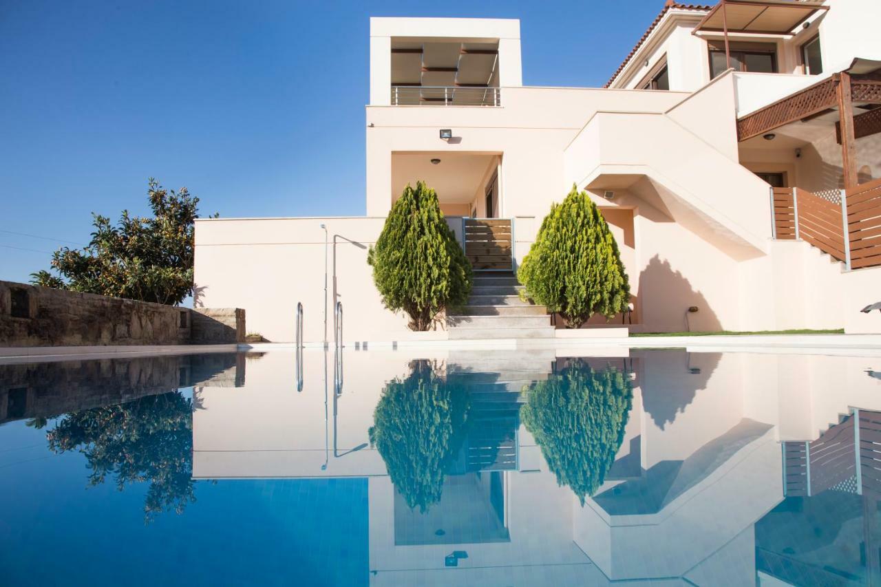 Villa Saint George Maroulas ภายนอก รูปภาพ