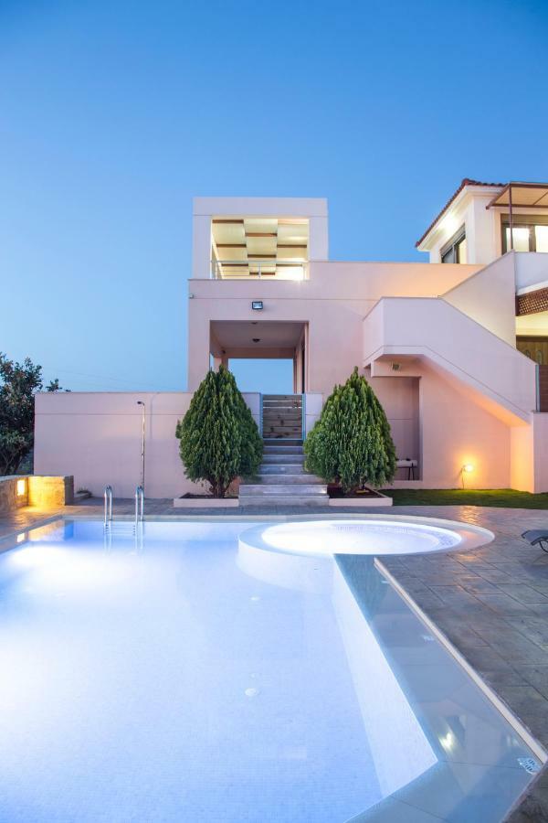 Villa Saint George Maroulas ภายนอก รูปภาพ