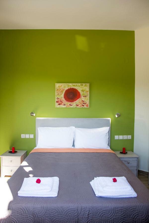 Villa Saint George Maroulas ภายนอก รูปภาพ