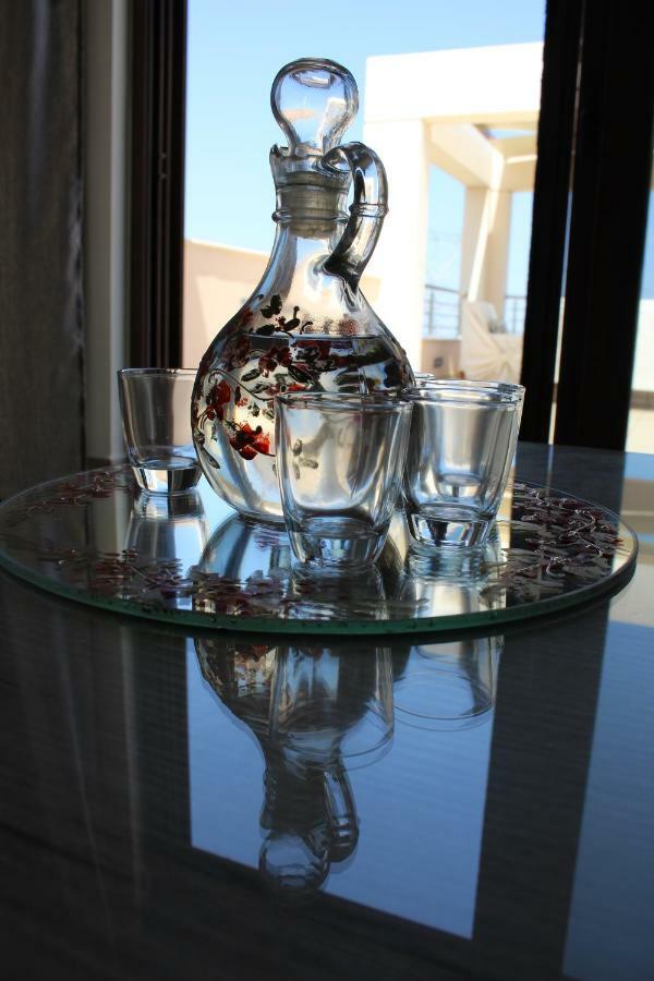 Villa Saint George Maroulas ภายนอก รูปภาพ