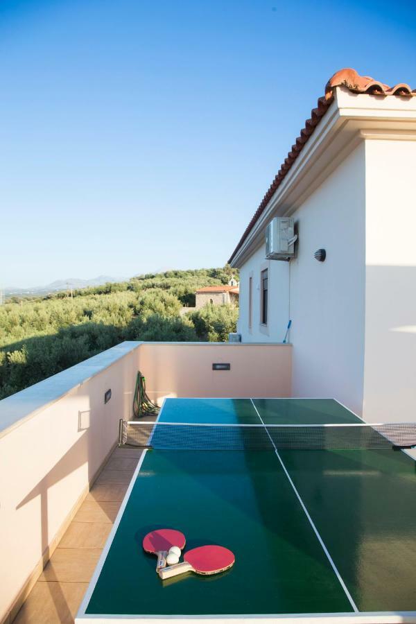 Villa Saint George Maroulas ภายนอก รูปภาพ