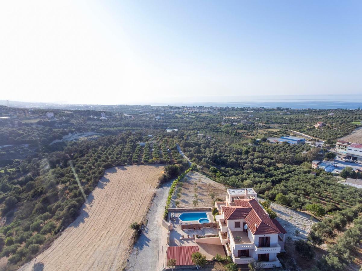 Villa Saint George Maroulas ภายนอก รูปภาพ
